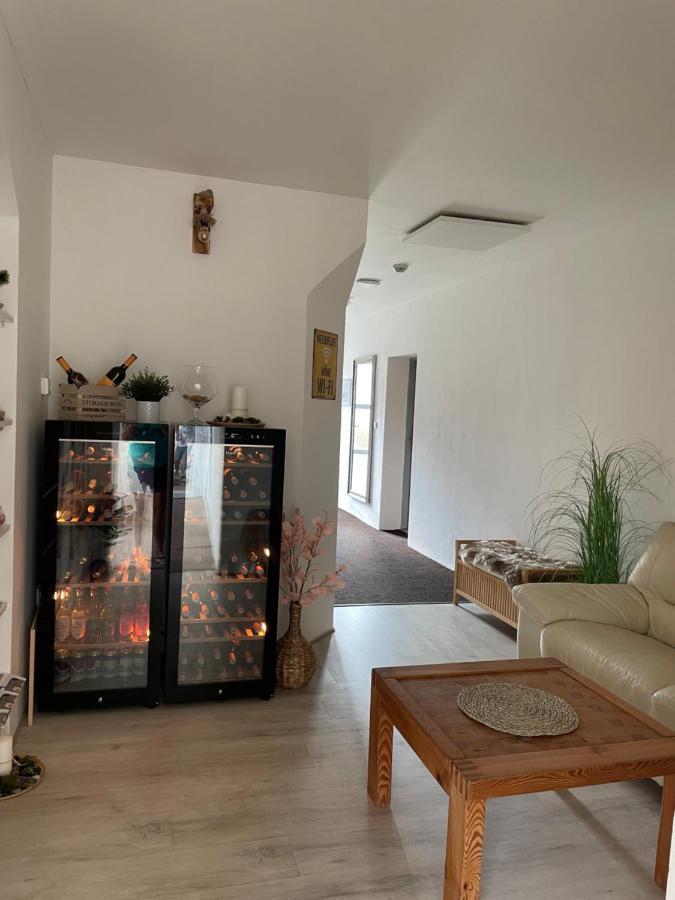 Apartmany U Palavy Pritluky Exterior photo