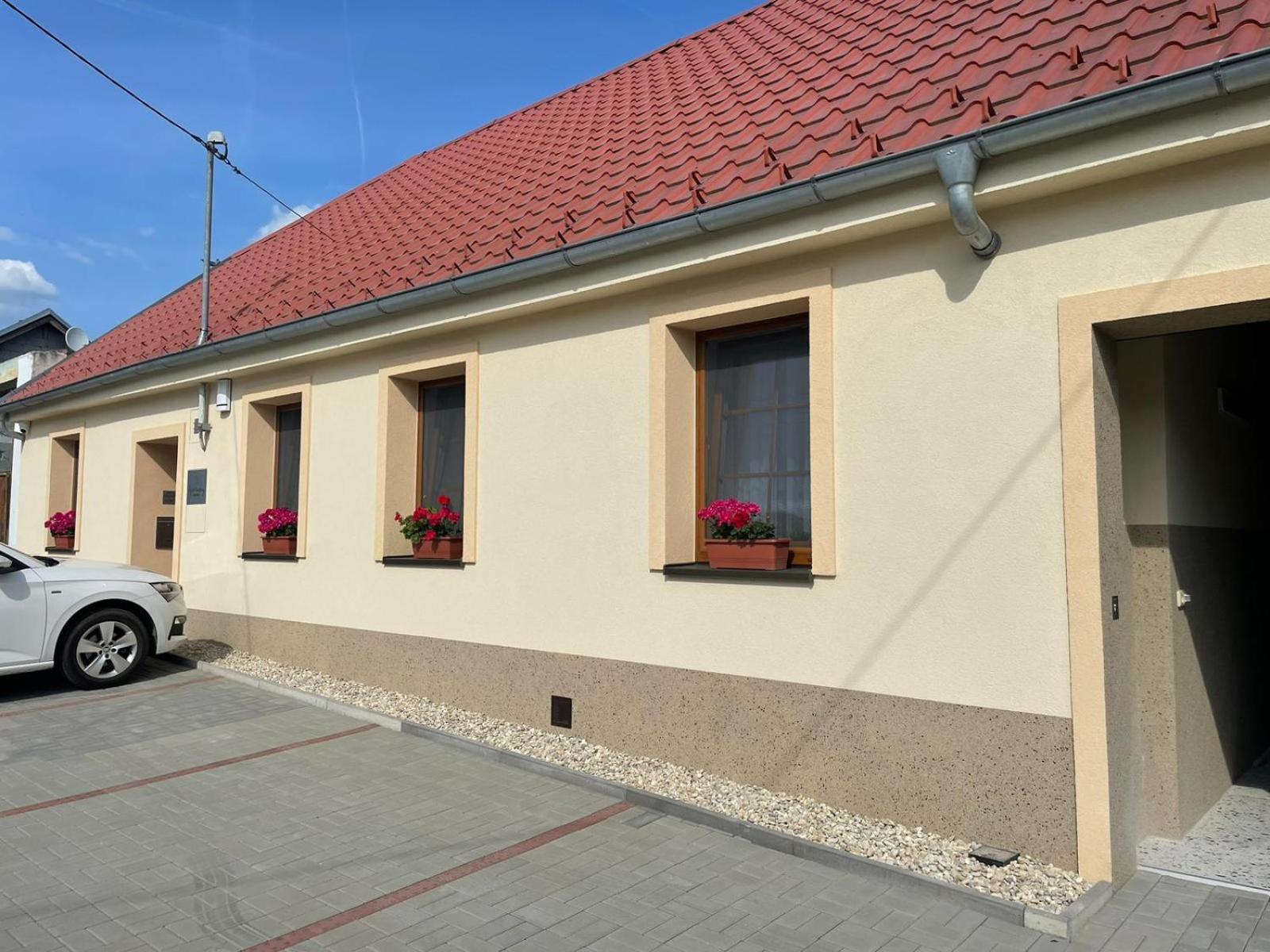 Apartmany U Palavy Pritluky Exterior photo