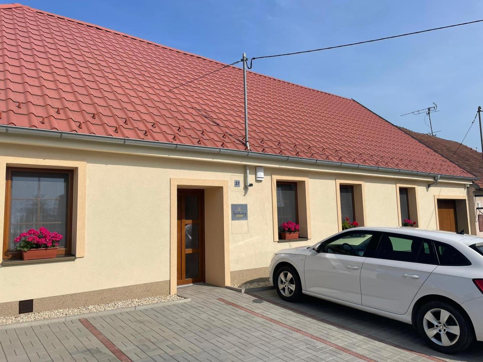 Apartmany U Palavy Pritluky Exterior photo