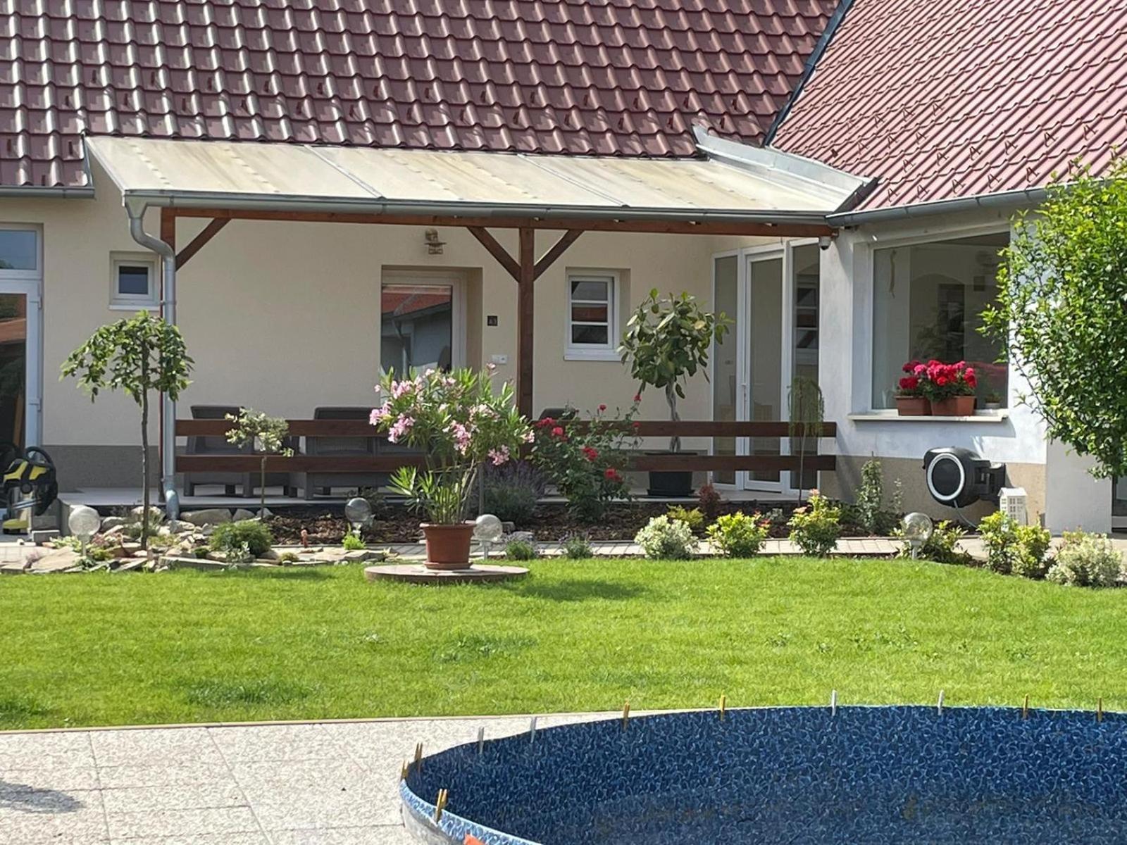 Apartmany U Palavy Pritluky Exterior photo